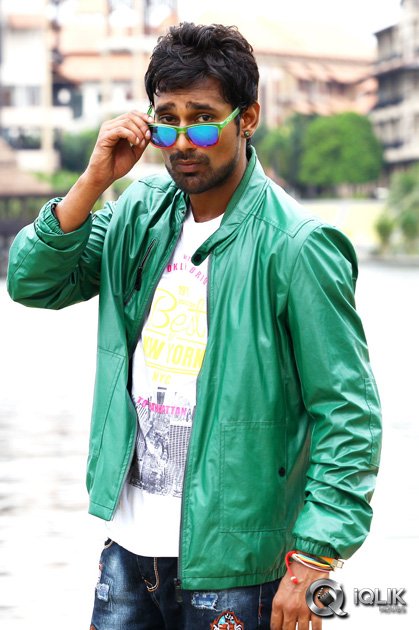 Paddanandi Premalo Mari